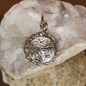 Women's 925 St. Thomas Charm with Mirror on the back. Great for a Bracelet.